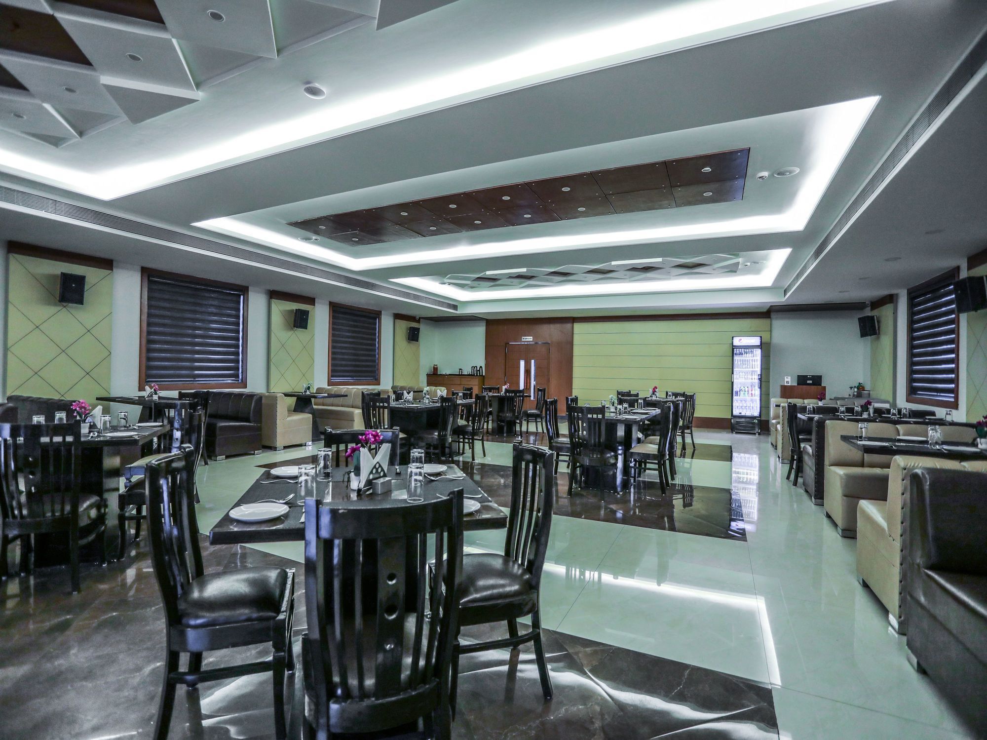 Fabhotel La Pearl Bhopal Esterno foto